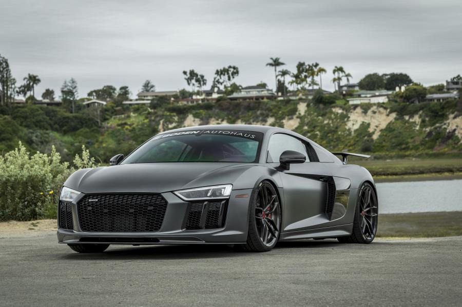  Audi R8 VRS by Vorsteiner 2017 года  (фото 12 из 31)